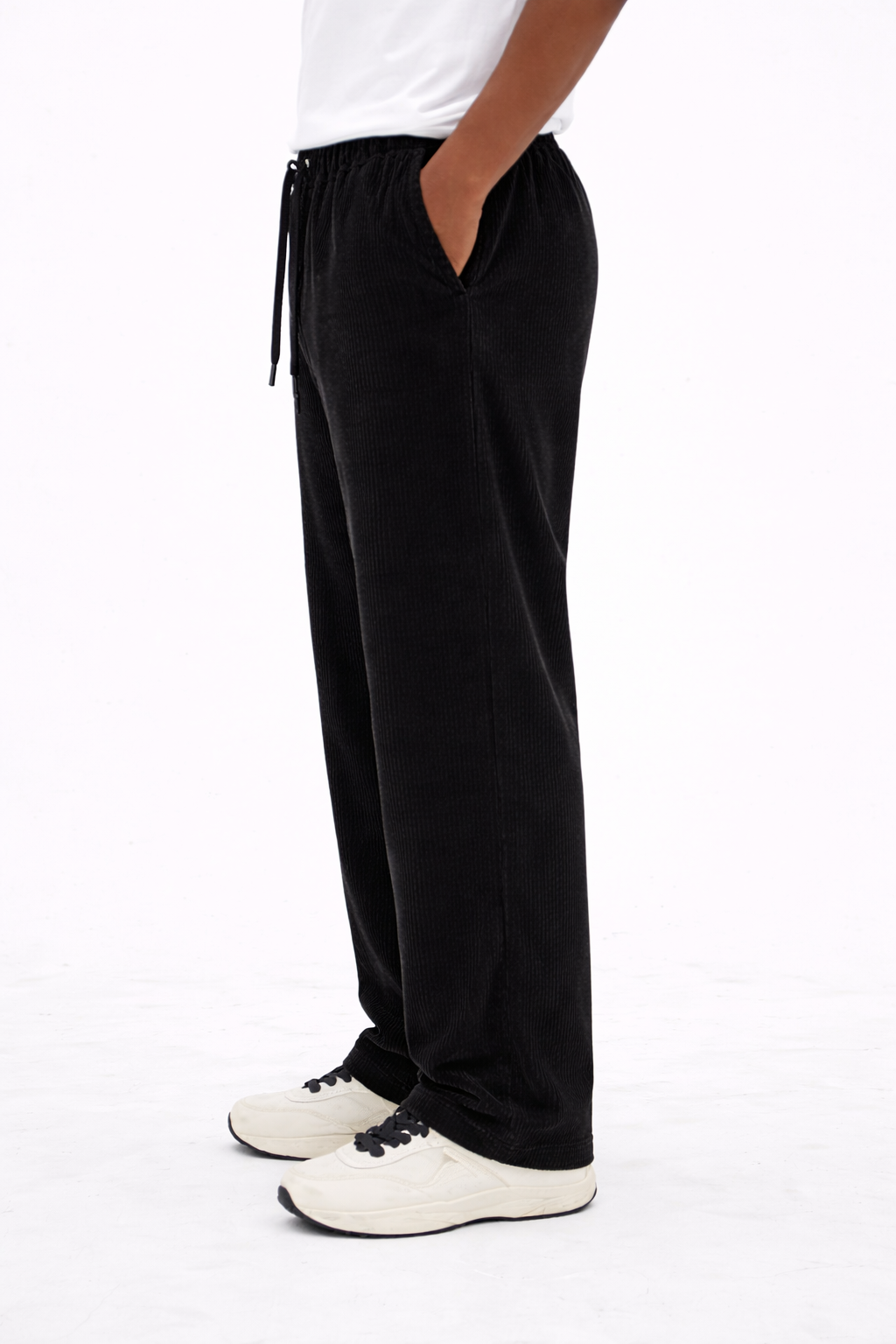 Nawa Unisex Black Pants